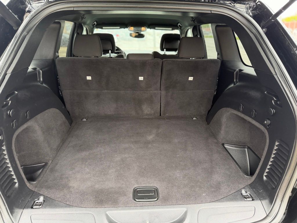 2019 Jeep Grand Cherokee Upland - Photo 10
