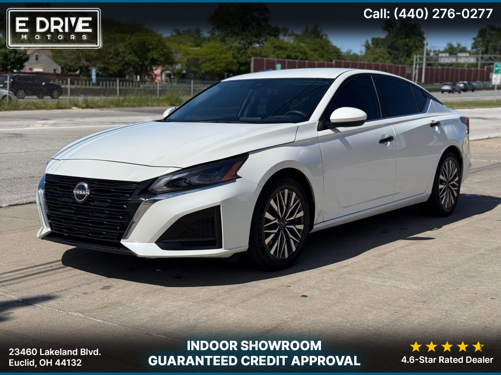 2023 Nissan Altima 2.5 SV - Main Image