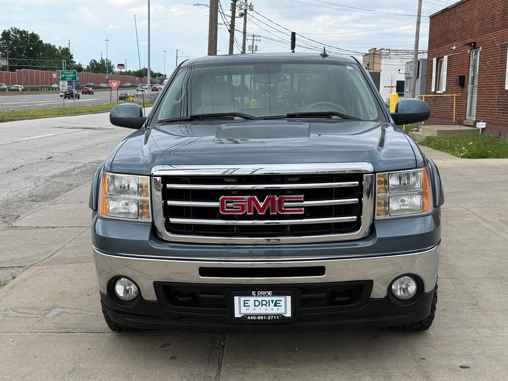 2013 GMC Sierra 1500 SLT - Image 2