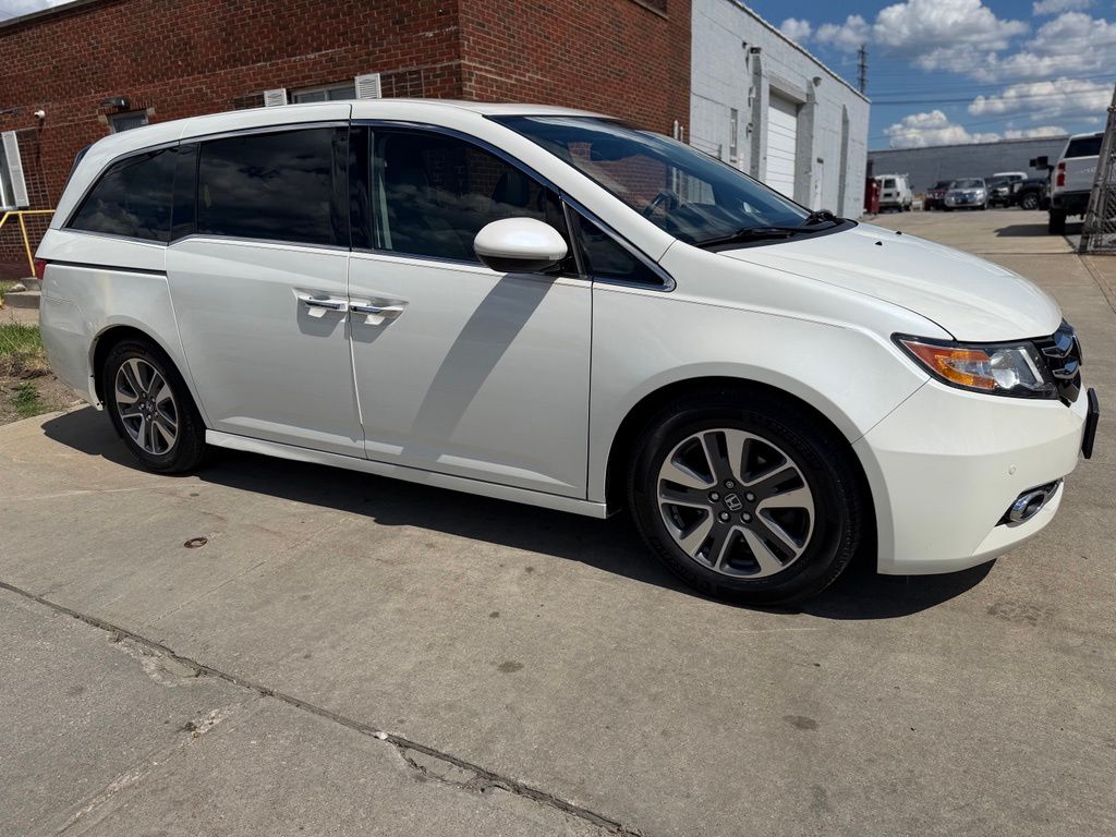 Photo 4 of 2017 Honda Odyssey Touring