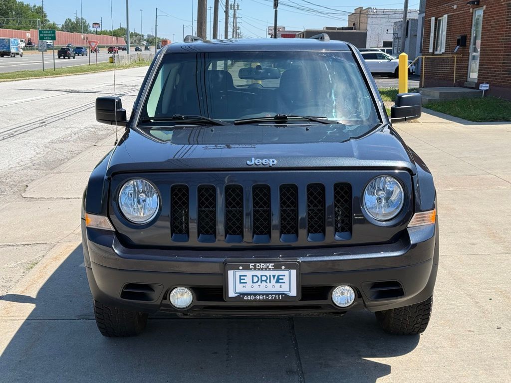 2016 Jeep Patriot Latitude - Image 2