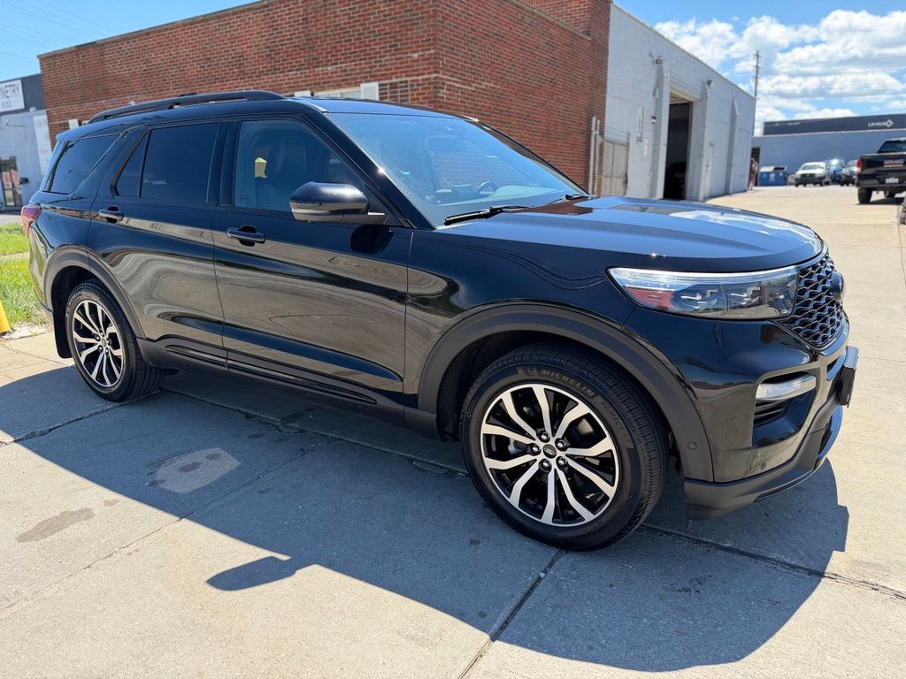 Photo 4 of 2020 Ford Explorer ST