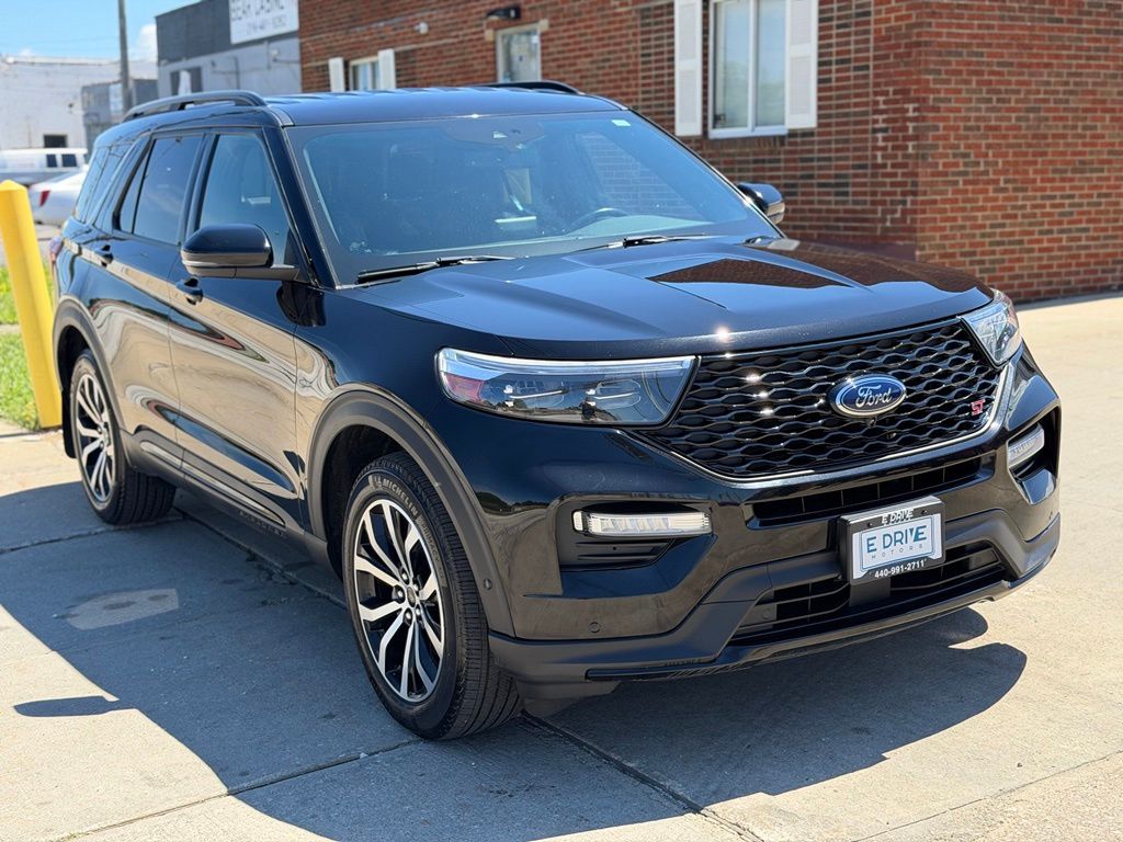 Photo 3 of 2020 Ford Explorer ST