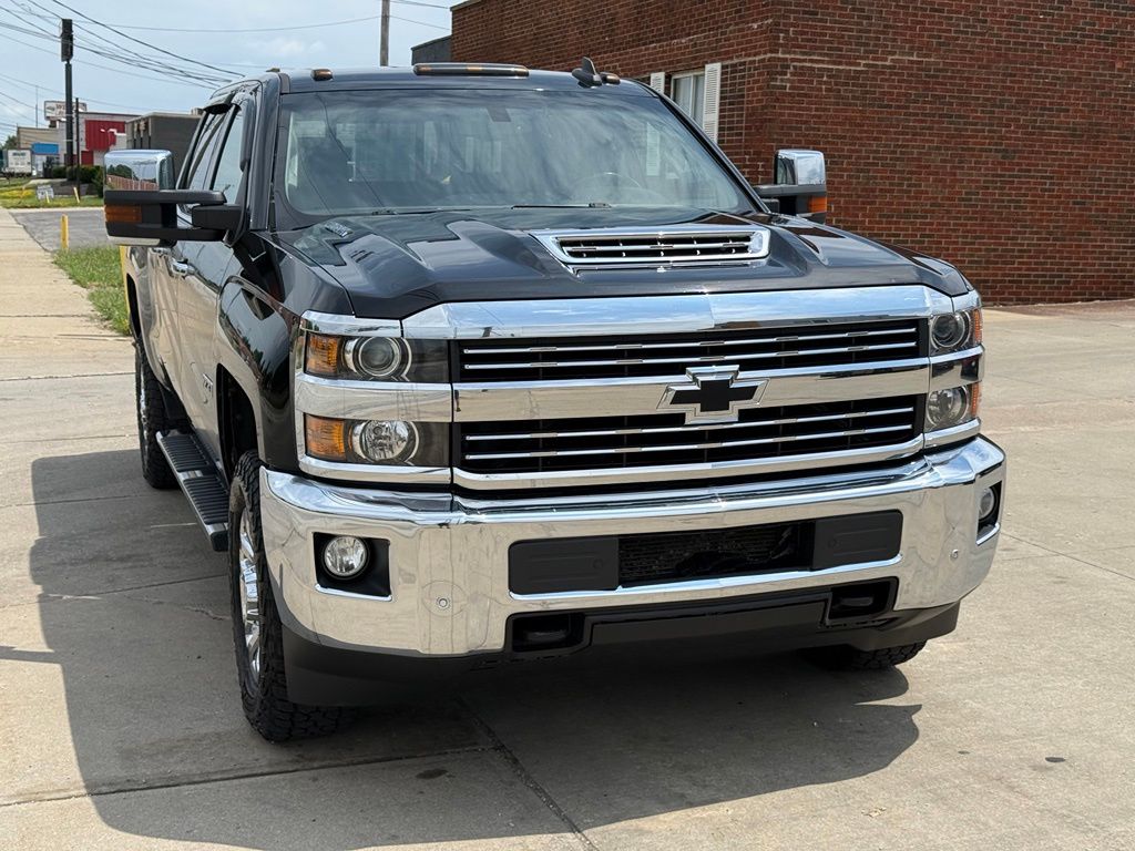 Photo 3 of 2019 Chevrolet Silverado 2500HD LTZ