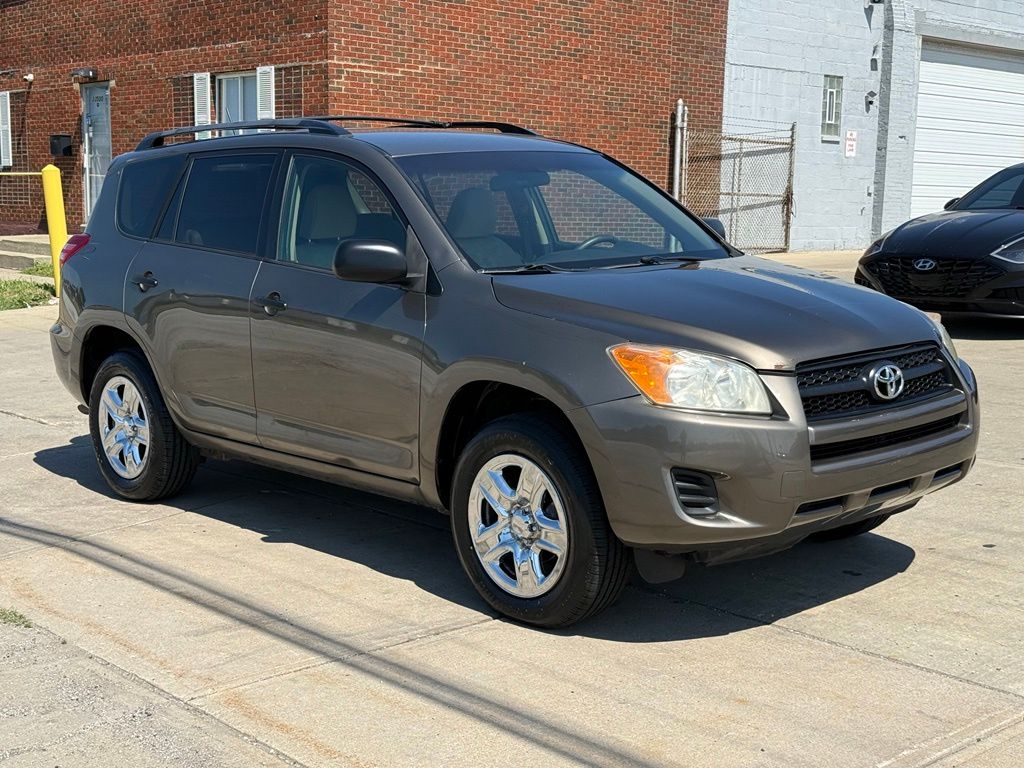 Photo 4 of 2011 Toyota RAV4 Base