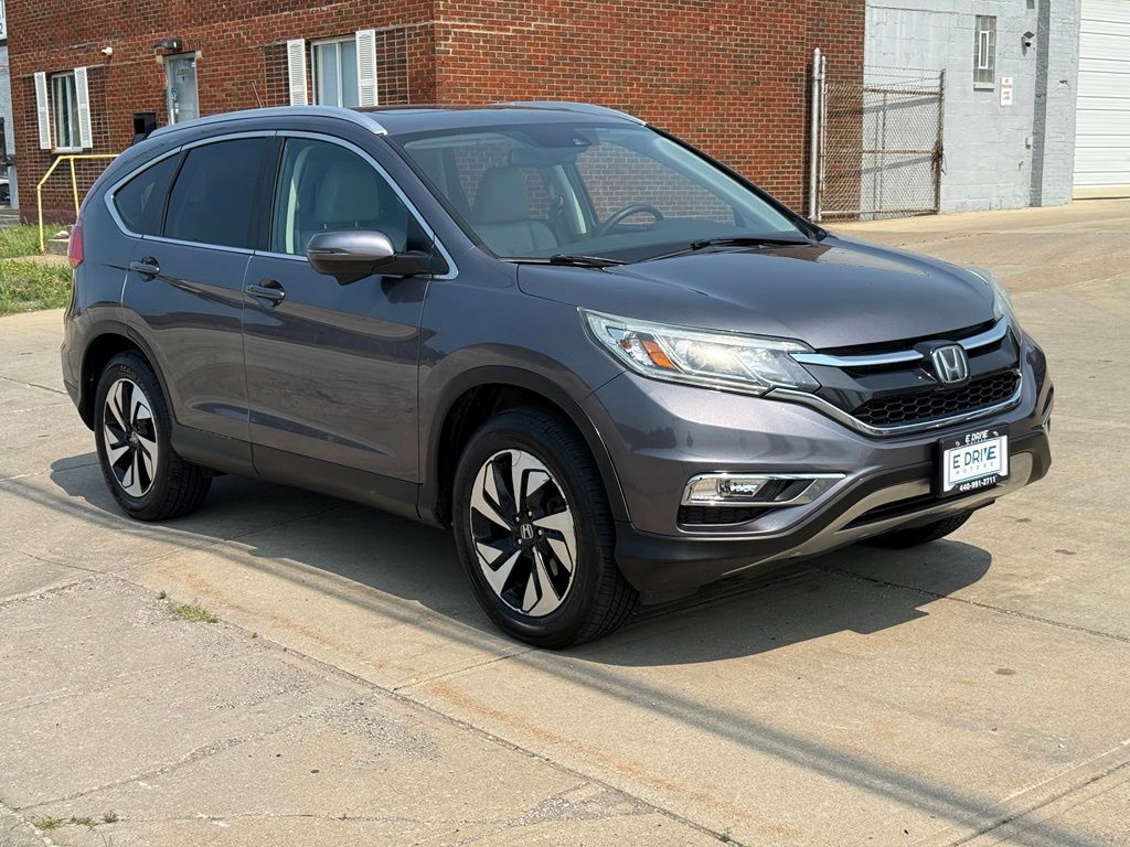 2016 Honda CR-V Touring - Image 4