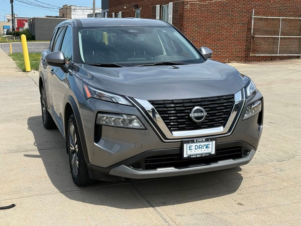Photo 3 of 2023 Nissan Rogue SV
