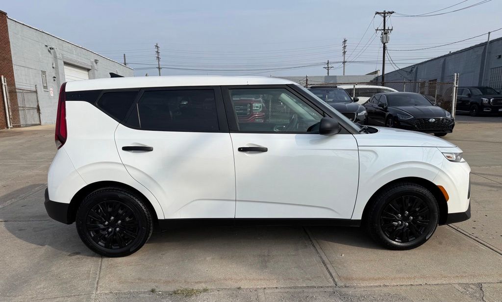 Photo 5 of 2020 Kia Soul LX