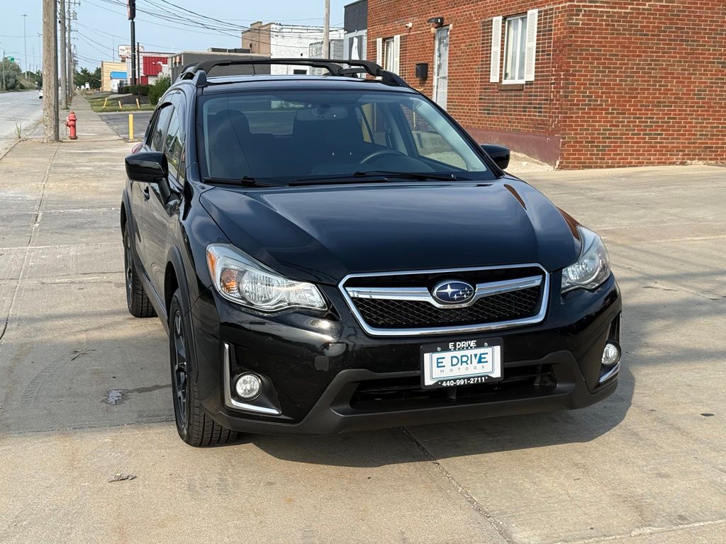 Photo 3 of 2016 Subaru Crosstrek 2.0i Premium