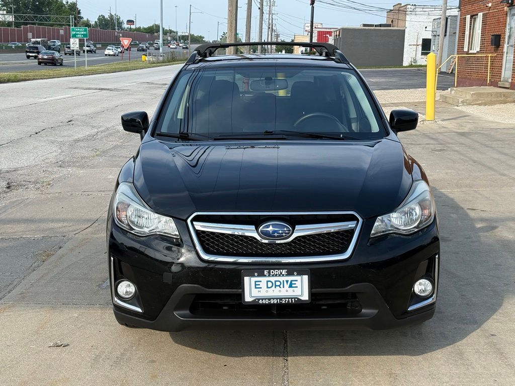 Photo 2 of 2016 Subaru Crosstrek 2.0i Premium
