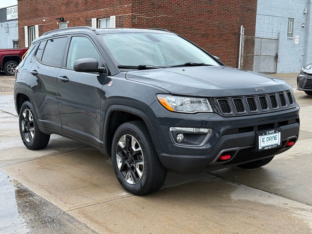 Photo 4 of 2017 Jeep Compass Trailhawk