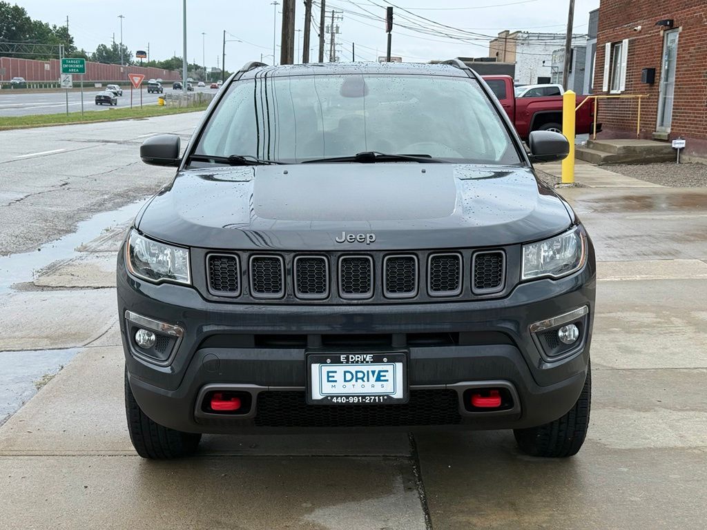 Photo 2 of 2017 Jeep Compass Trailhawk