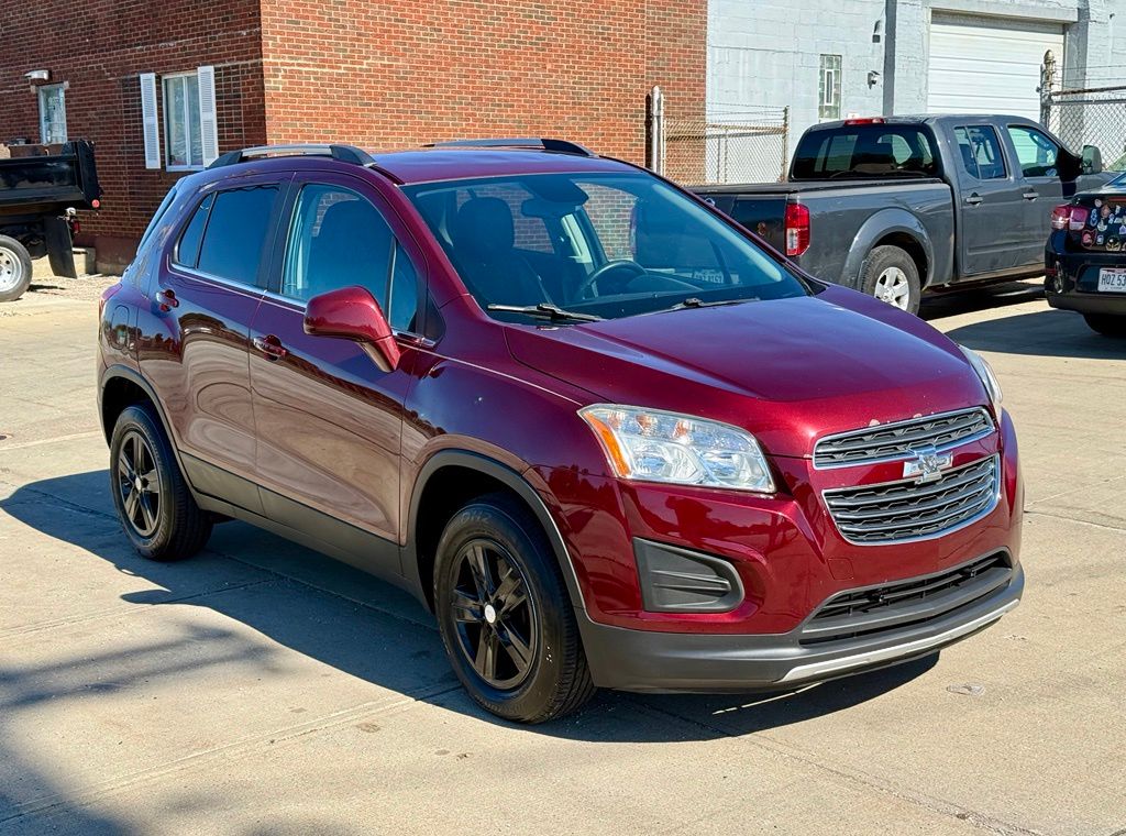 2016 Chevrolet Trax LT - Image 4