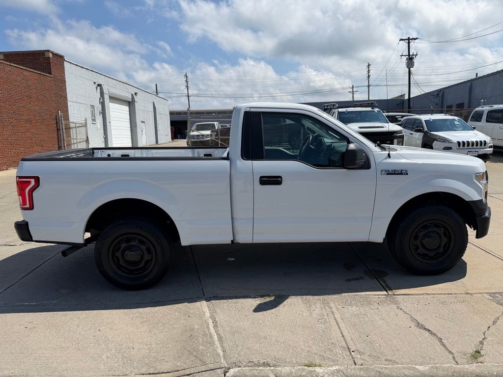 Photo 4 of 2016 Ford F-150 XL