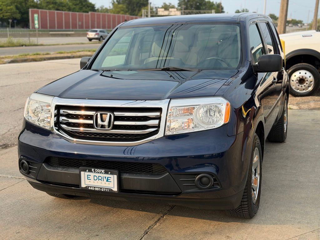 Photo 2 of 2015 Honda Pilot LX