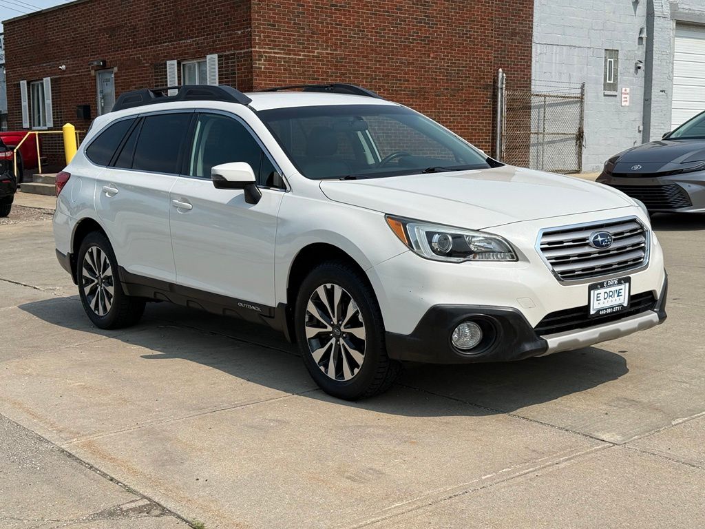 Photo 4 of 2015 Subaru Outback 2.5i Limited