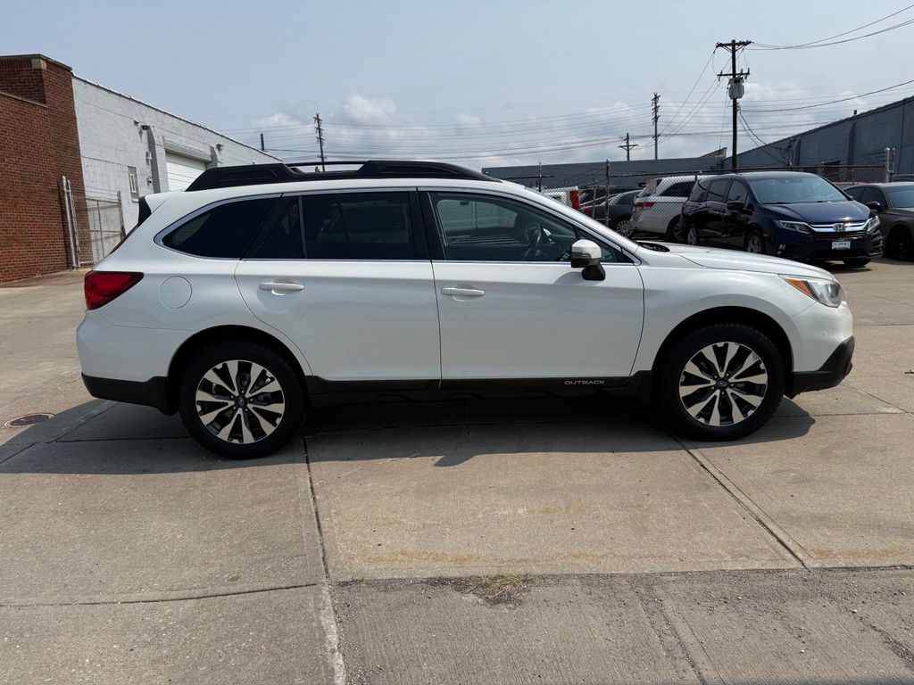 Photo 5 of 2015 Subaru Outback 2.5i Limited