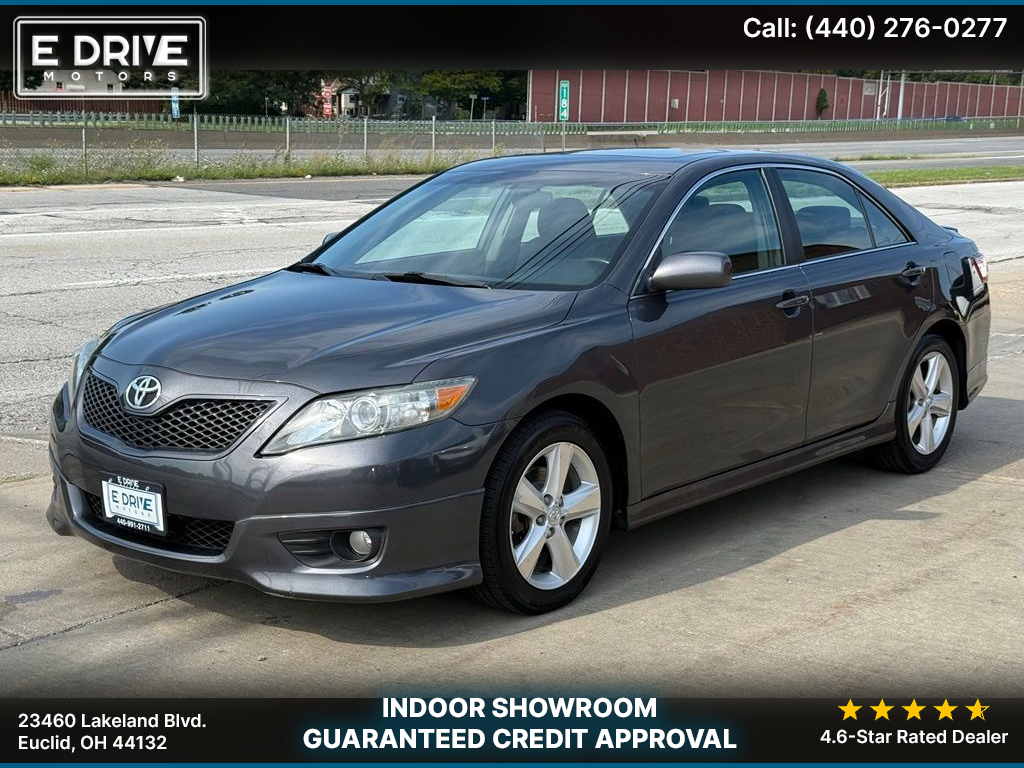 Photo 1 of 2011 Toyota Camry SE
