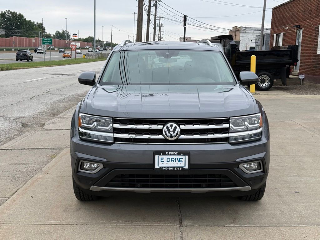 Photo 2 of 2018 Volkswagen Atlas V6 SEL 4Motion