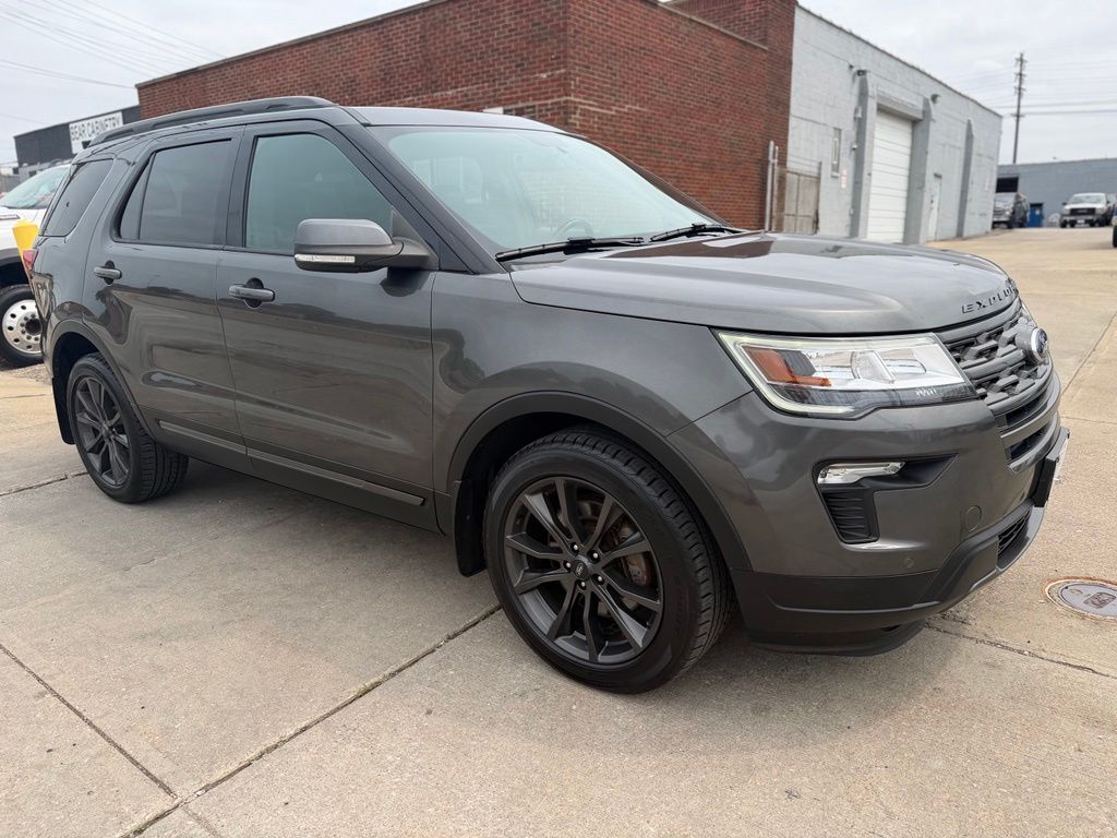 2018 Ford Explorer XLT - Image 5