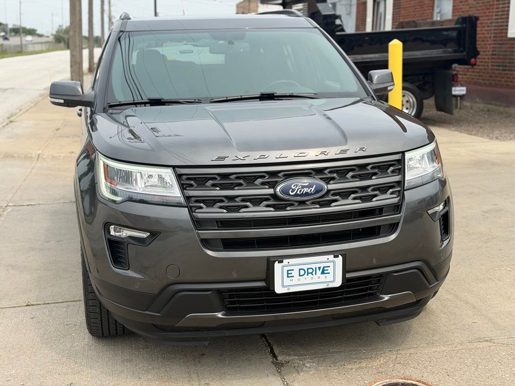 2018 Ford Explorer XLT - Image 3