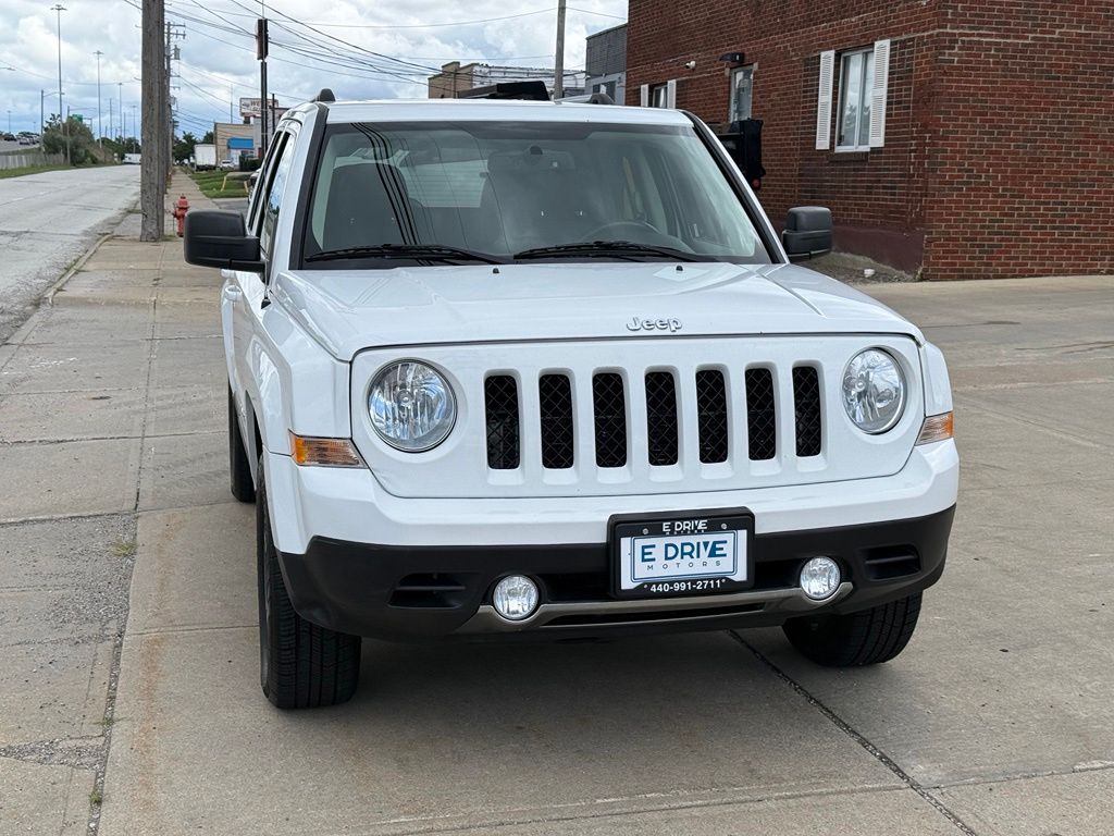 Photo 4 of 2017 Jeep Patriot Latitude