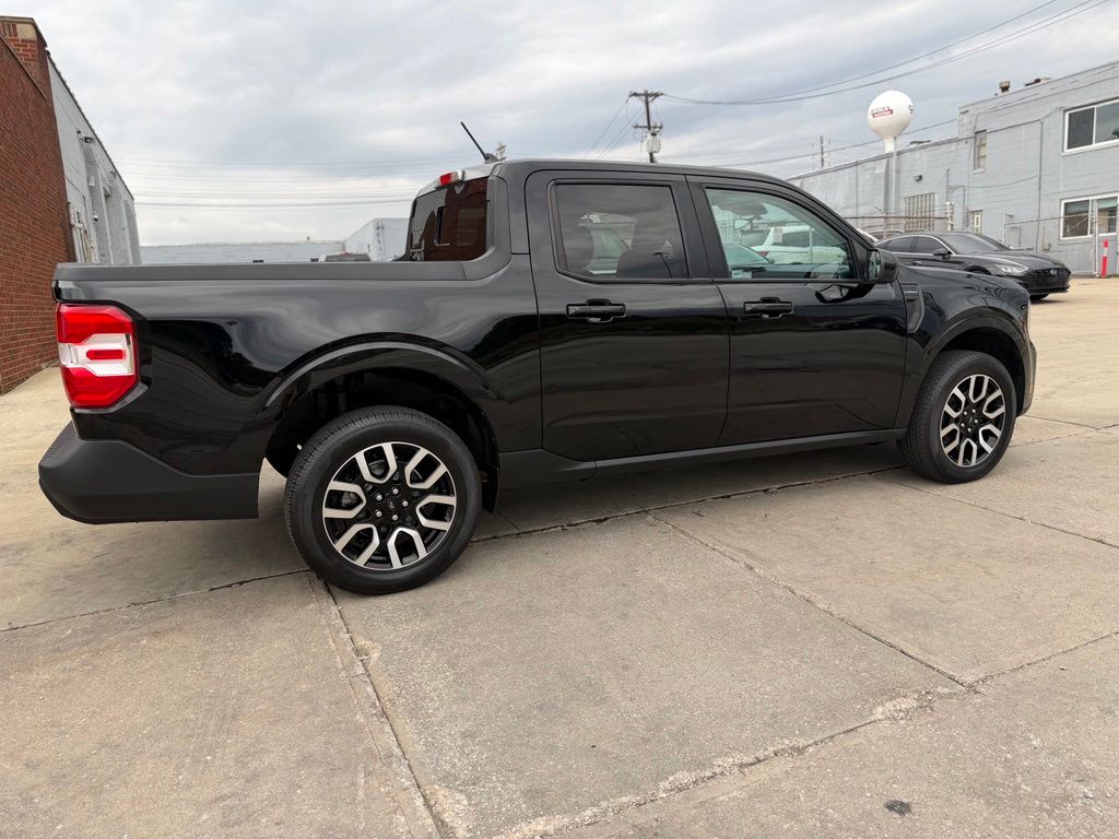 Photo 5 of 2022 Ford Maverick Lariat