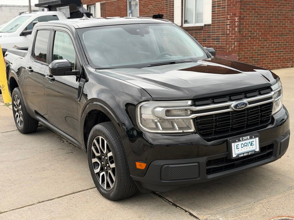 Photo 3 of 2022 Ford Maverick Lariat