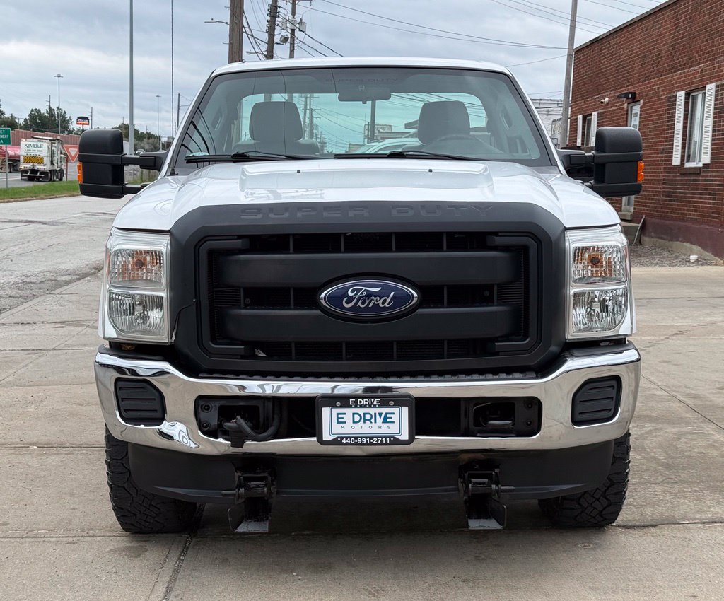 2016 Ford F-350 Super Duty XL - Image 2