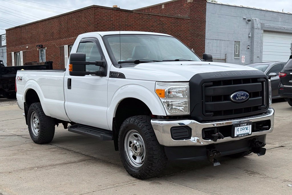 2016 Ford F-350 Super Duty XL - Image 4