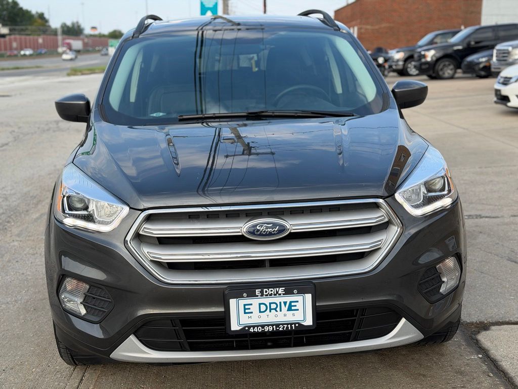 Photo 2 of 2018 Ford Escape SEL