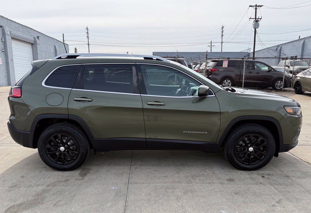 2019 Jeep Cherokee Latitude - Image 5