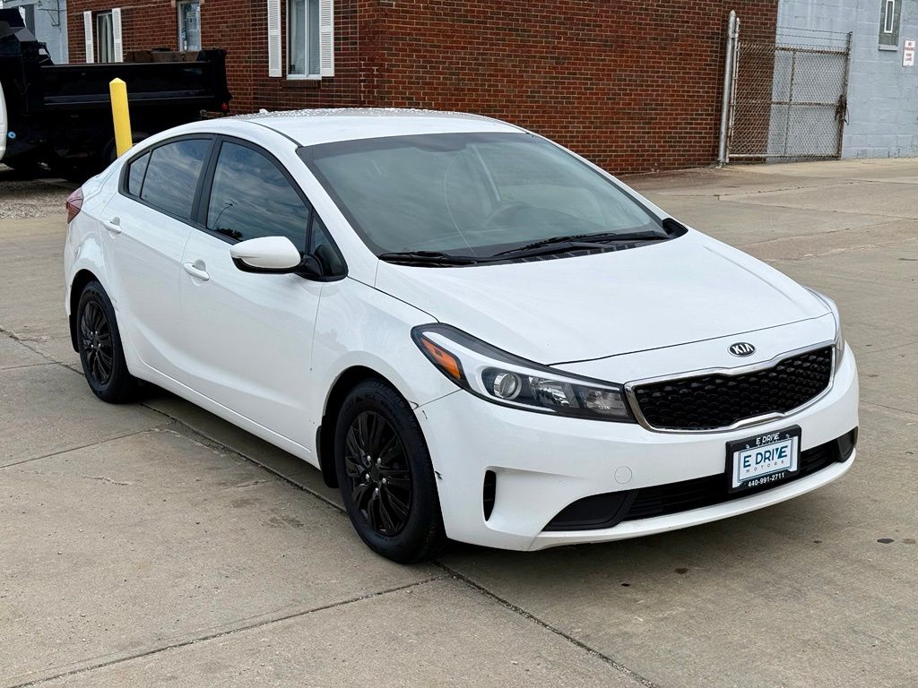 Photo 4 of 2017 Kia Forte LX