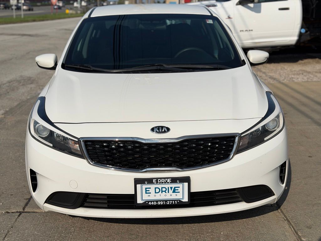 2017 Kia Forte LX - Image 2