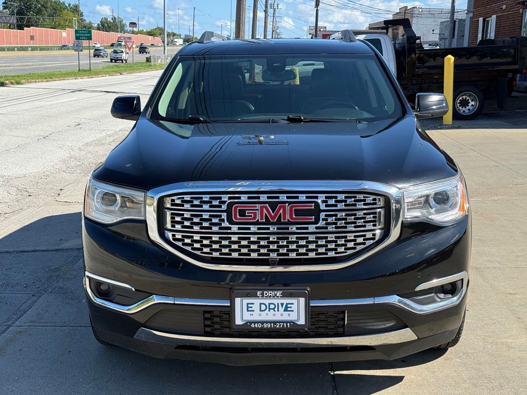 Photo 2 of 2019 GMC Acadia Denali