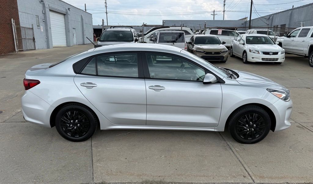 Photo 5 of 2019 Kia Rio S