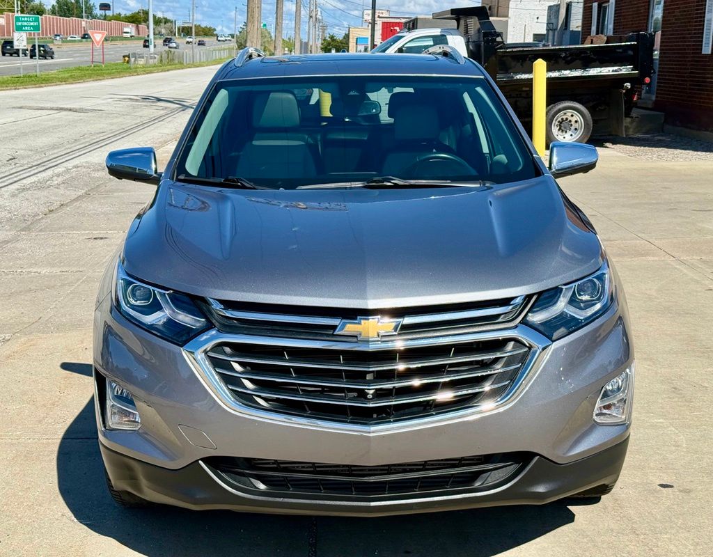 2019 Chevrolet Equinox Premier - Image 2