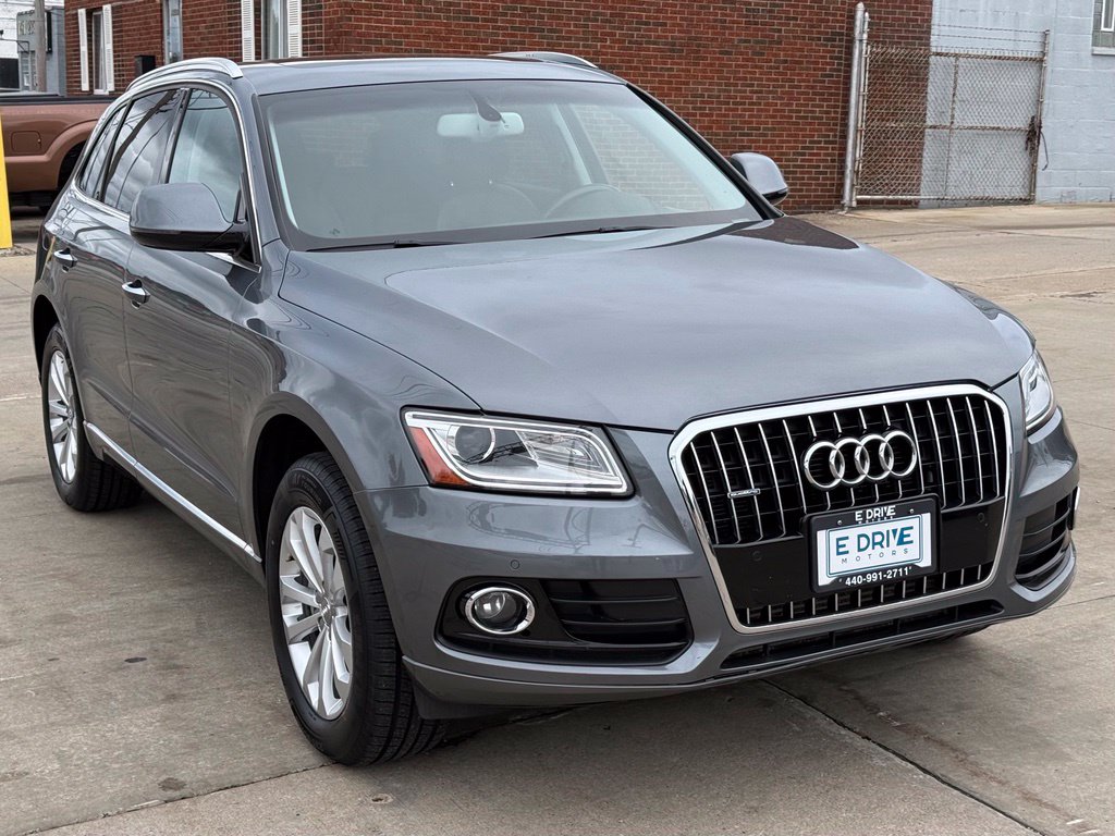 Photo 3 of 2016 Audi Q5 2.0T quattro Premium Plus
