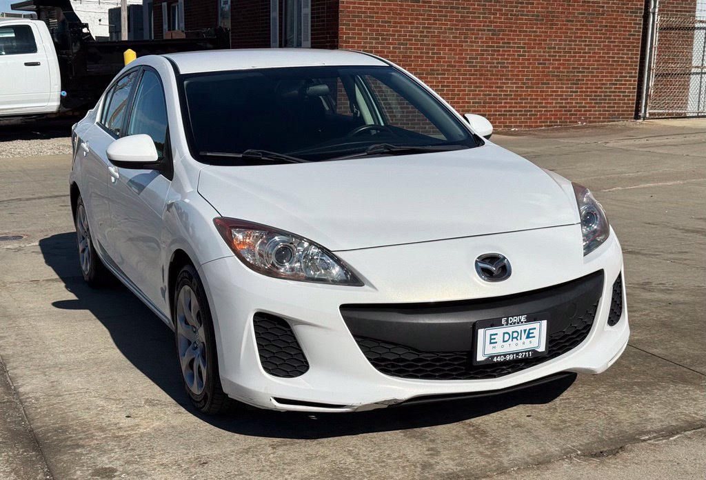 Photo 3 of 2012 Mazda Mazda3 i Sport