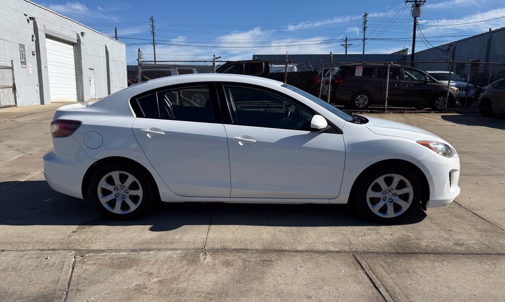 Photo 5 of 2012 Mazda Mazda3 i Sport