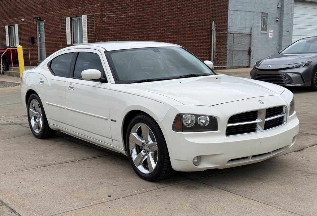 2008 Dodge Charger RT - Image 4