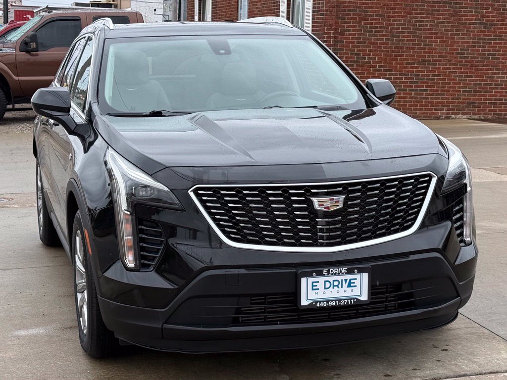 2019 Cadillac XT4 Luxury - Image 4