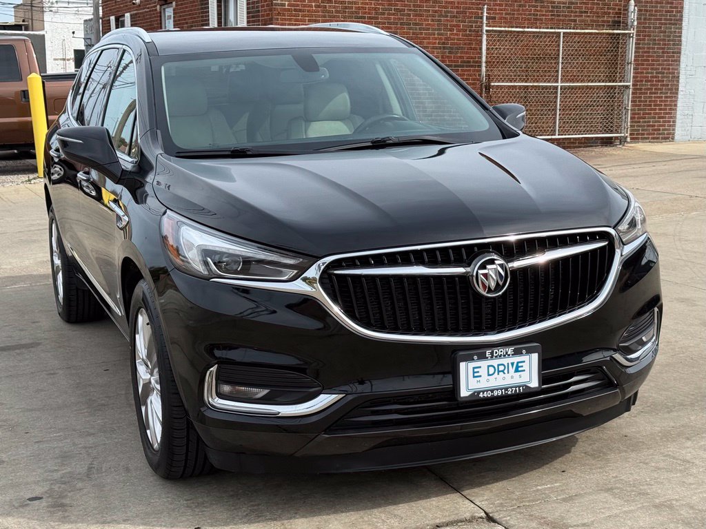 Photo 3 of 2020 Buick Enclave Essence