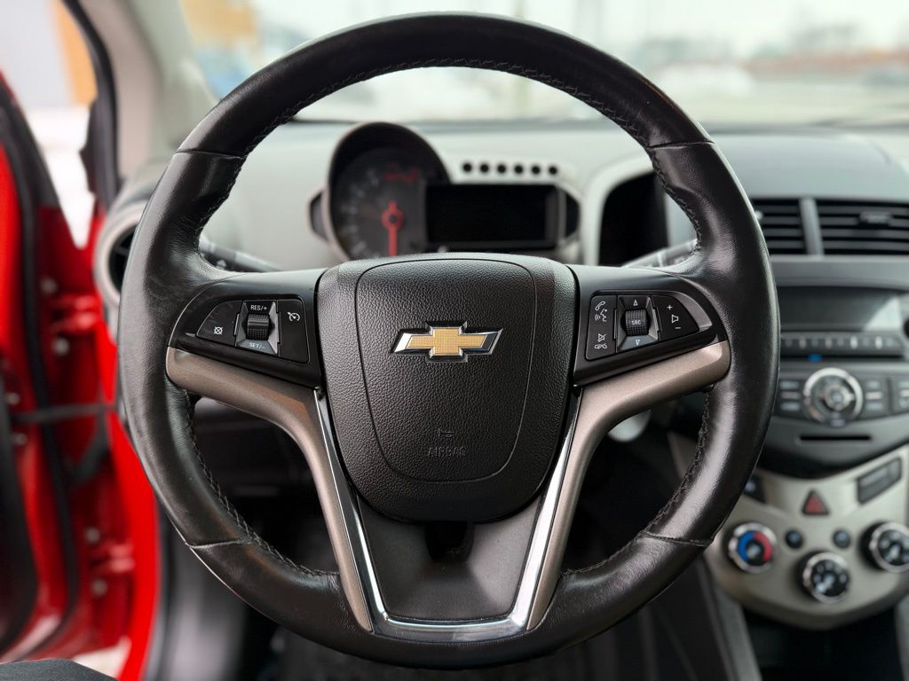 2012 Chevrolet Sonic 1LZ - Photo 27