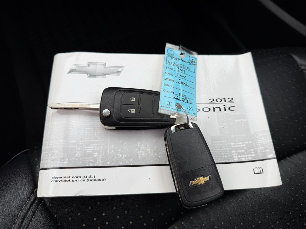 2012 Chevrolet Sonic 1LZ - Photo 32
