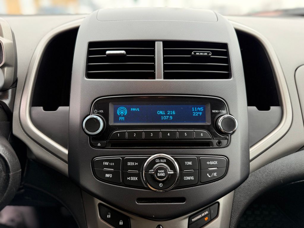 2012 Chevrolet Sonic 1LZ - Photo 30