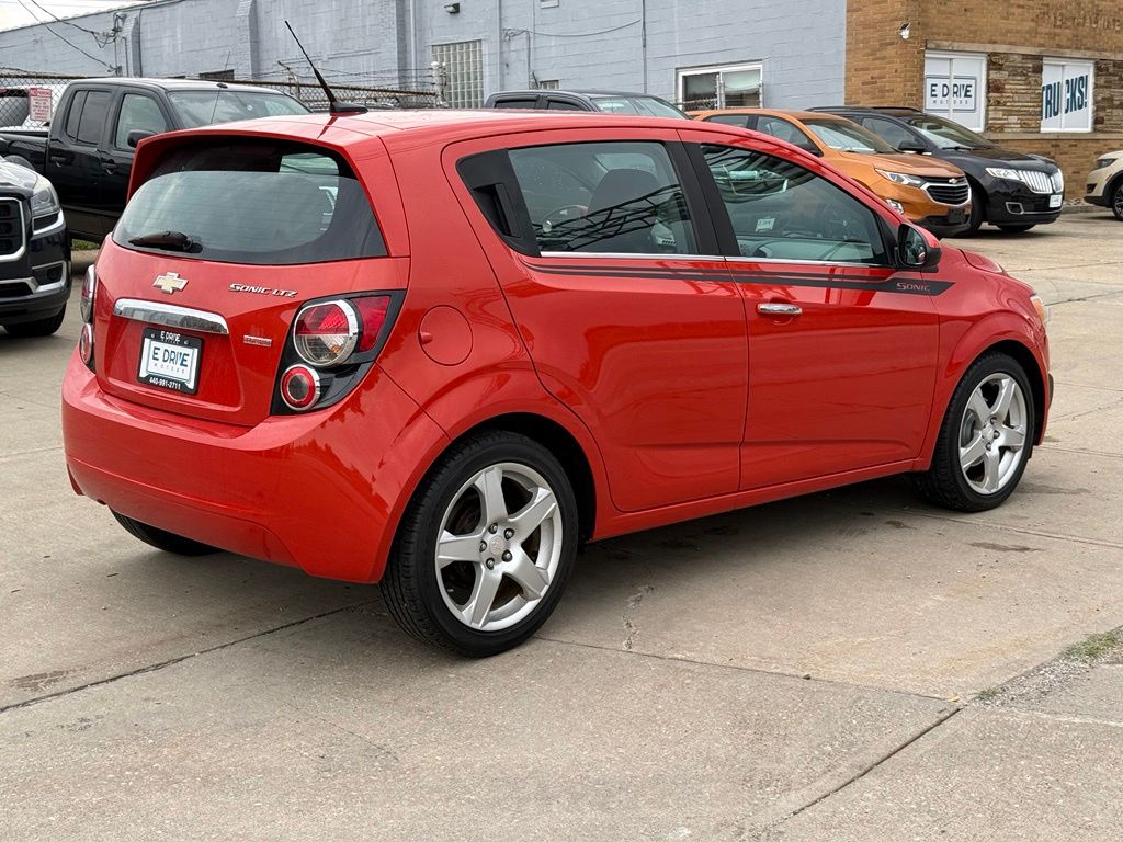2012 Chevrolet Sonic 1LZ - Photo 17