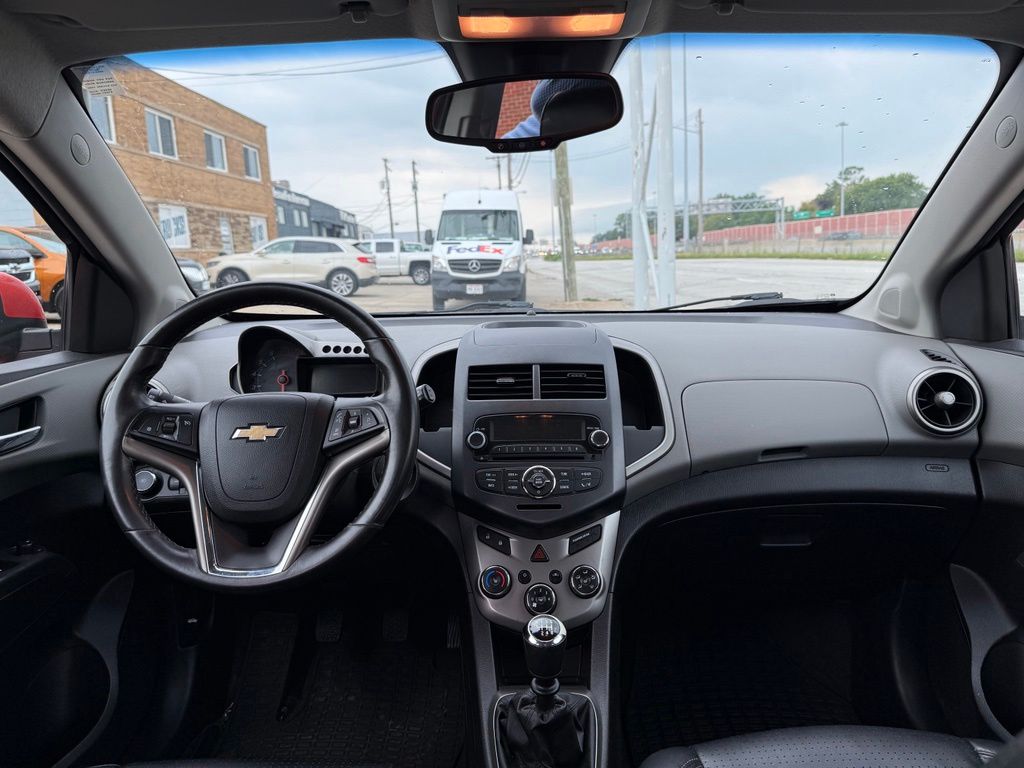 2012 Chevrolet Sonic 1LZ - Photo 22
