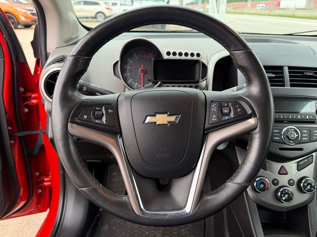 2012 Chevrolet Sonic 1LZ - Photo 29