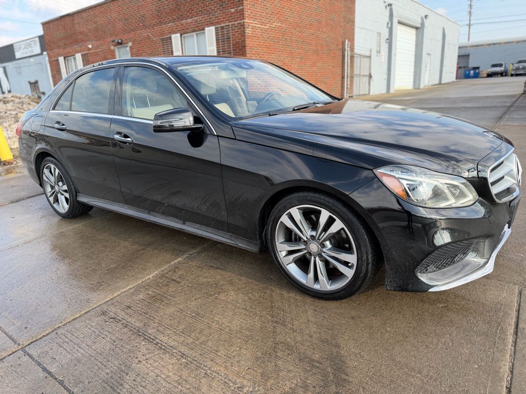 Photo 4 of 2016 Mercedes-Benz E-Class E 350 4MATIC
